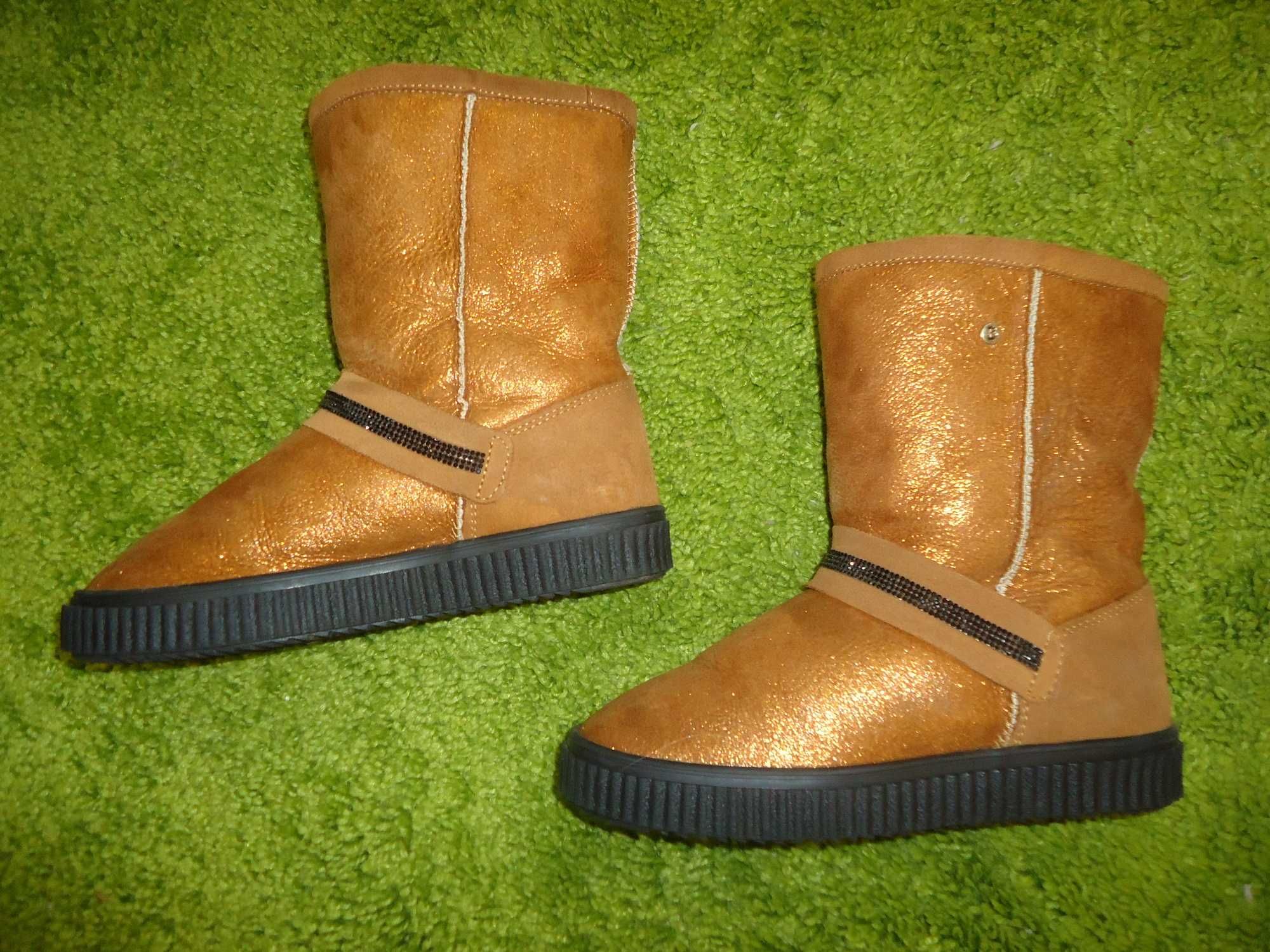 унты UGG Bartek bearpaw Moon boot 36р