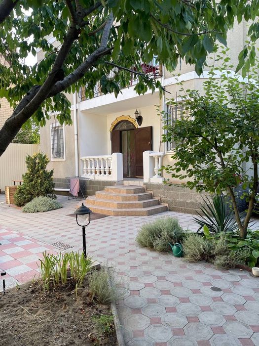 Продається сучасний будинок біоя моря в достойному кооперативі