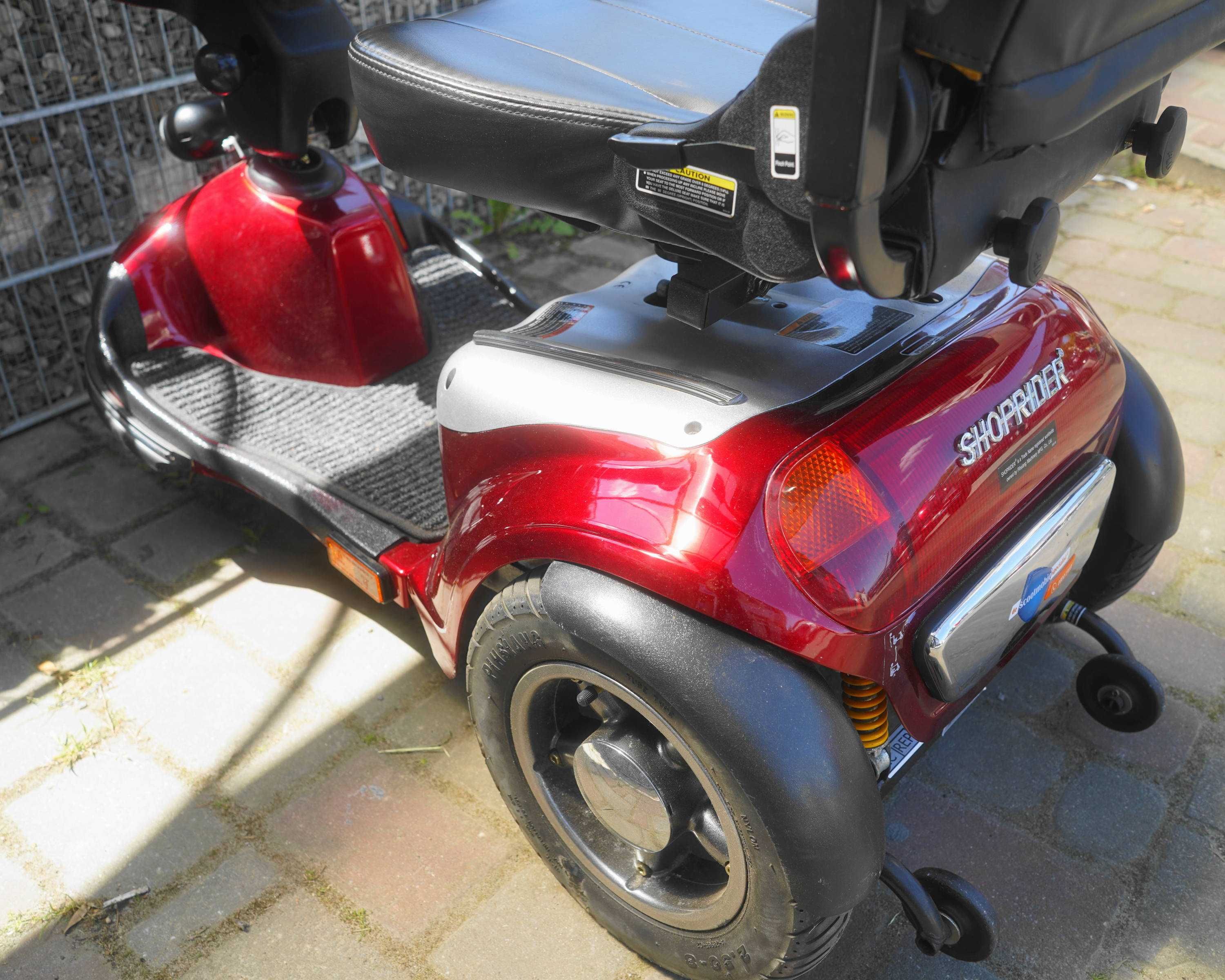 Skuter inwalidzki elektryczny wózek dla seniora Shoprider 2