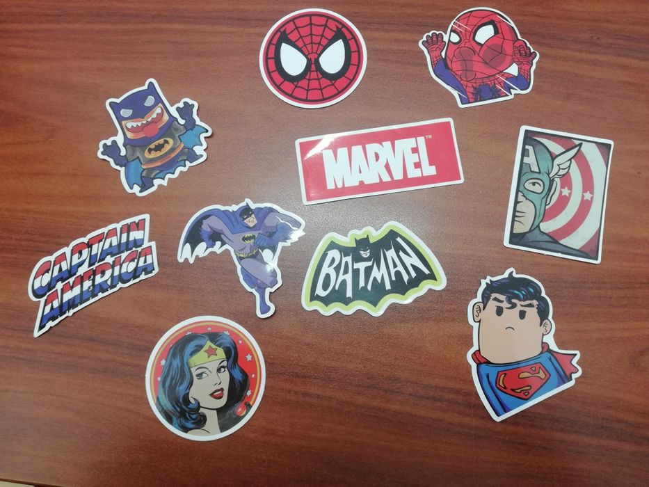 Autocolantes Marvel DC e Comics colecção Lotes varios