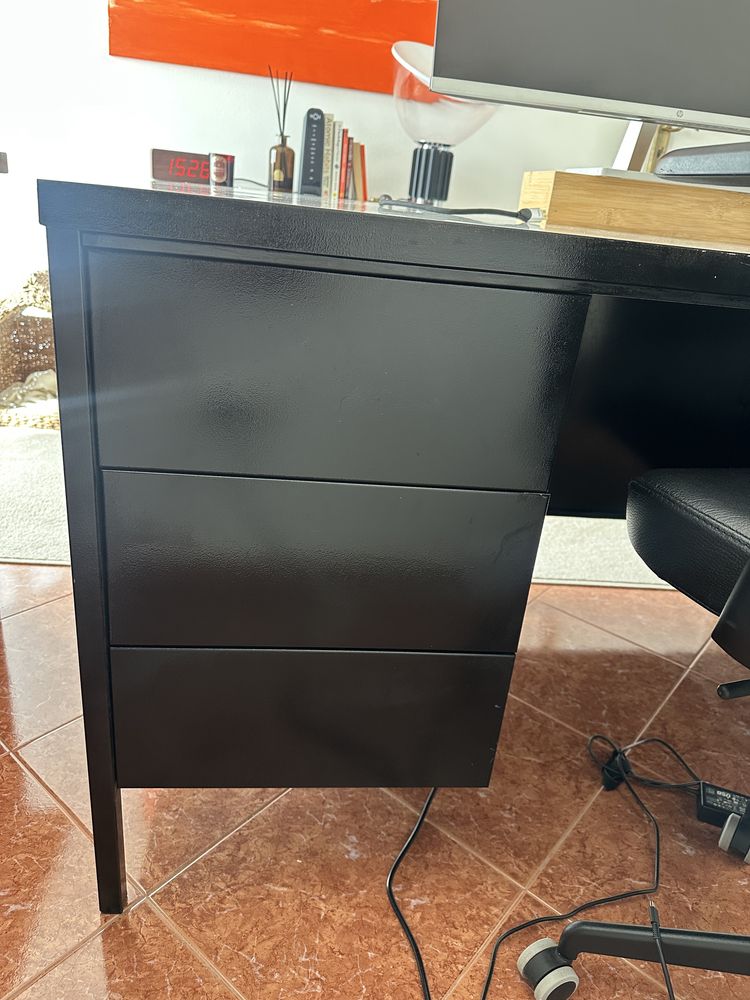 Secretaria metal com 6 gavetas