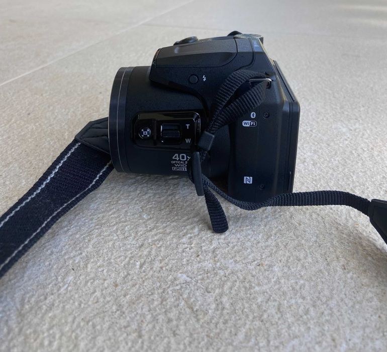 Câmara fotográfica Nikon Coolpix B500