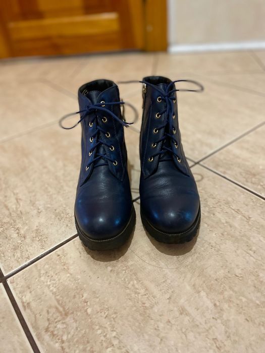 Estro шкіряні демісезонні черевики