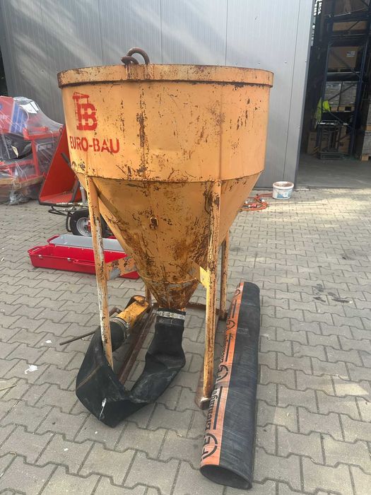 Zbiornik pojemnik dźwigowy łańcuchy EICHINGER 1017 na beton silos 500L