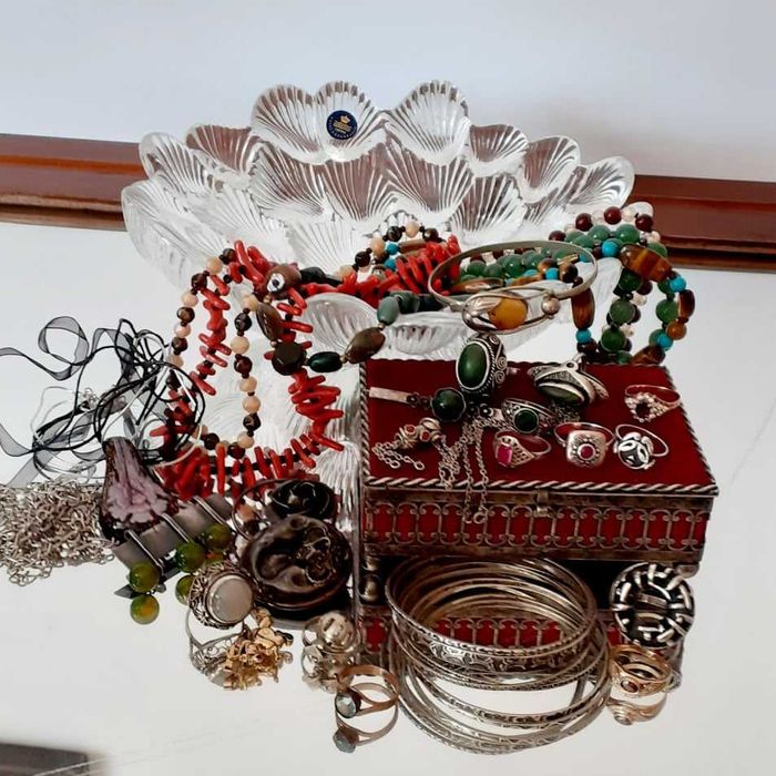 Skup starych mebli biżuterii porcelany ceramiki szkła oświetlenia PRL