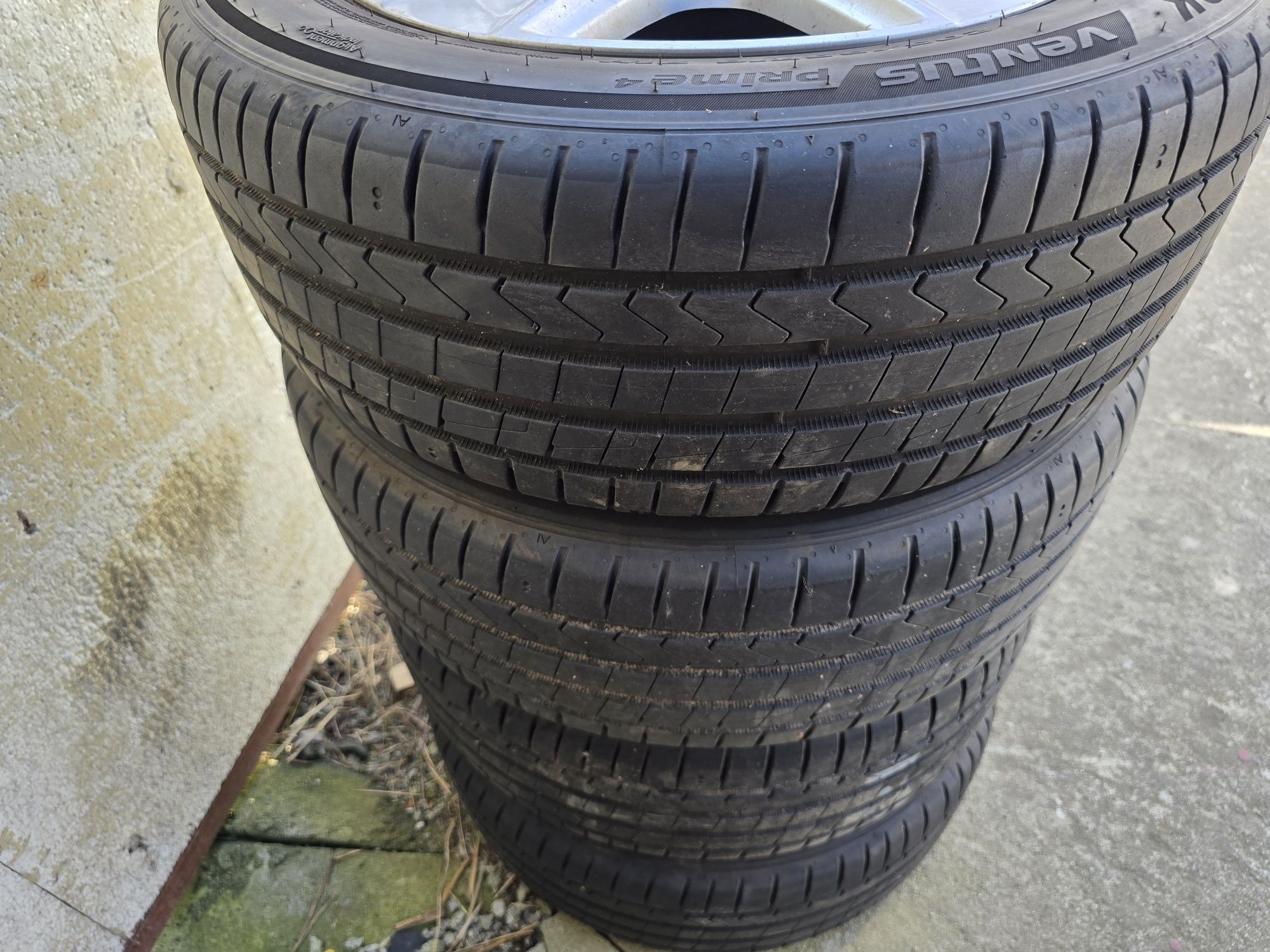 hankook ventus prime 205/55/16 koła z  oponami- felgi strukturalne