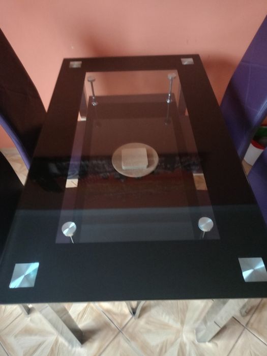 Komplet stół z krzeslami