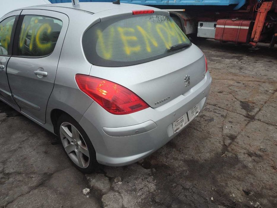 Розборка, запчастини, передній бампер Peugeot 5008 3008 308 207