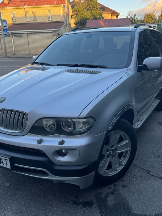 Потужний BMW X5 4.8i, у чудовому стані, реальний пробіг