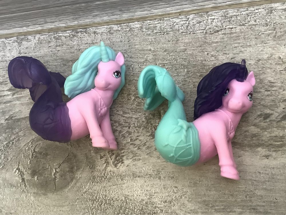 Zestaw dwie figurki zabawki koniki kucyki syrenki jednorożce pony