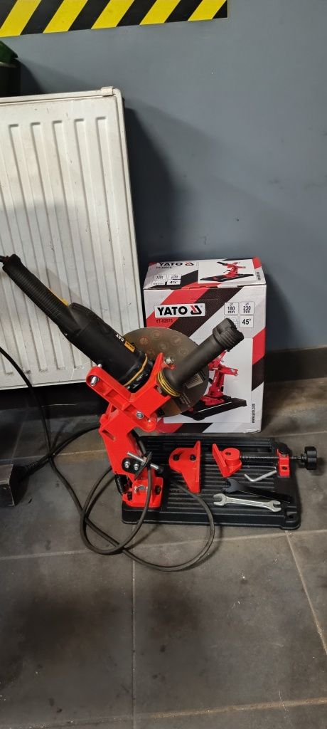 Ukośnica metalu statyw Yato 230mm YT-82976 szlifierką kątową Cat dx36