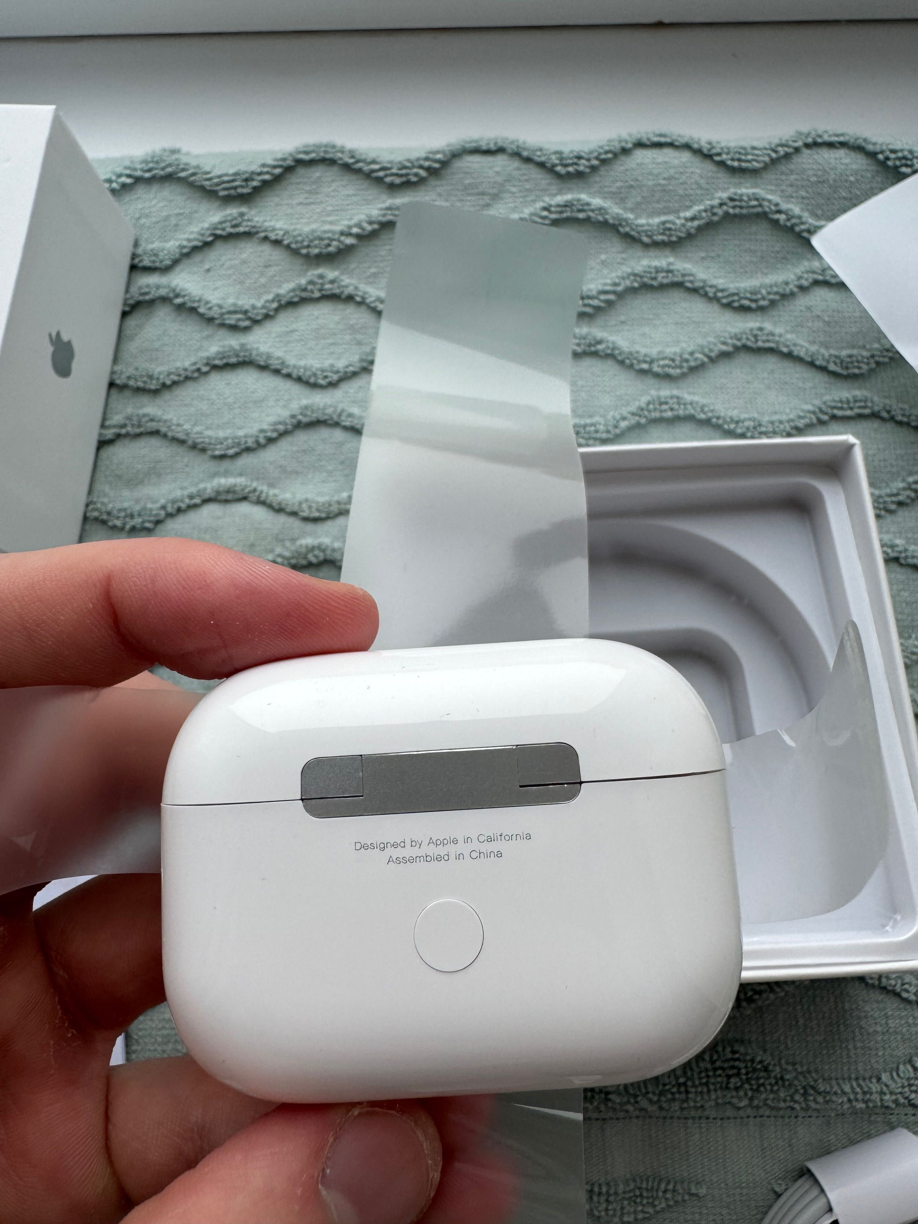 Навушники AirPods Pro 2 (2024 generation) / Беспроводные наушники