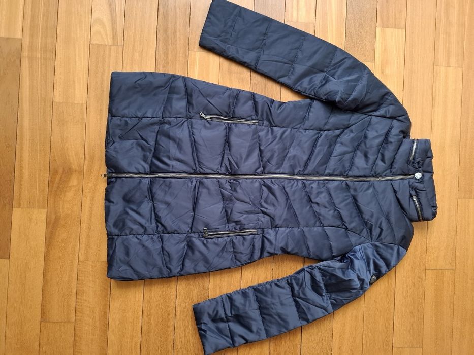 Пуховик женский Emporio Armani