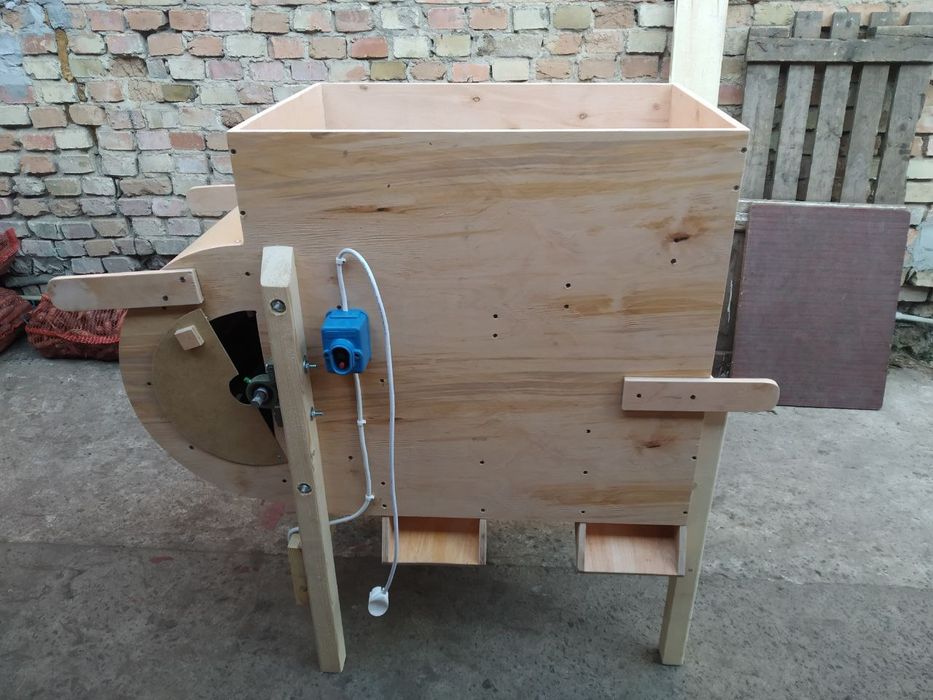 Продам зернову віялку