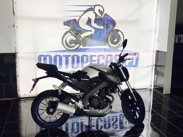 Yamaha mt-125 muitas peças para venda