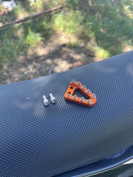 CNC Наконечник лапки заднього тормоза на Kovi Geon (рівний)