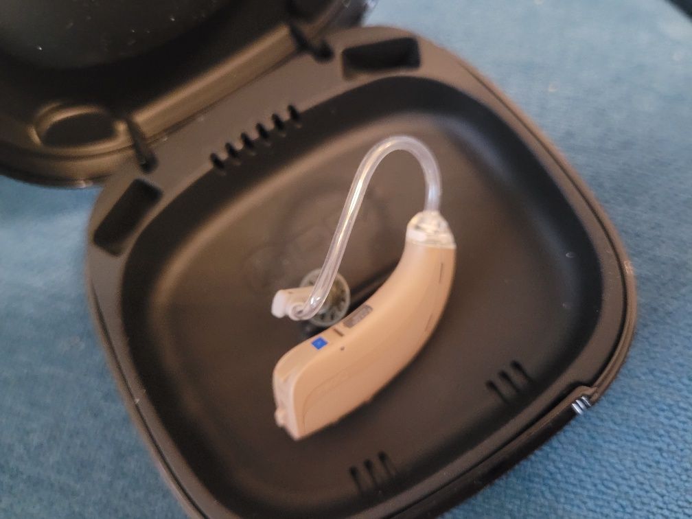 Aparat słuchowy audiofon 2szt EN30FA 5.06.2024