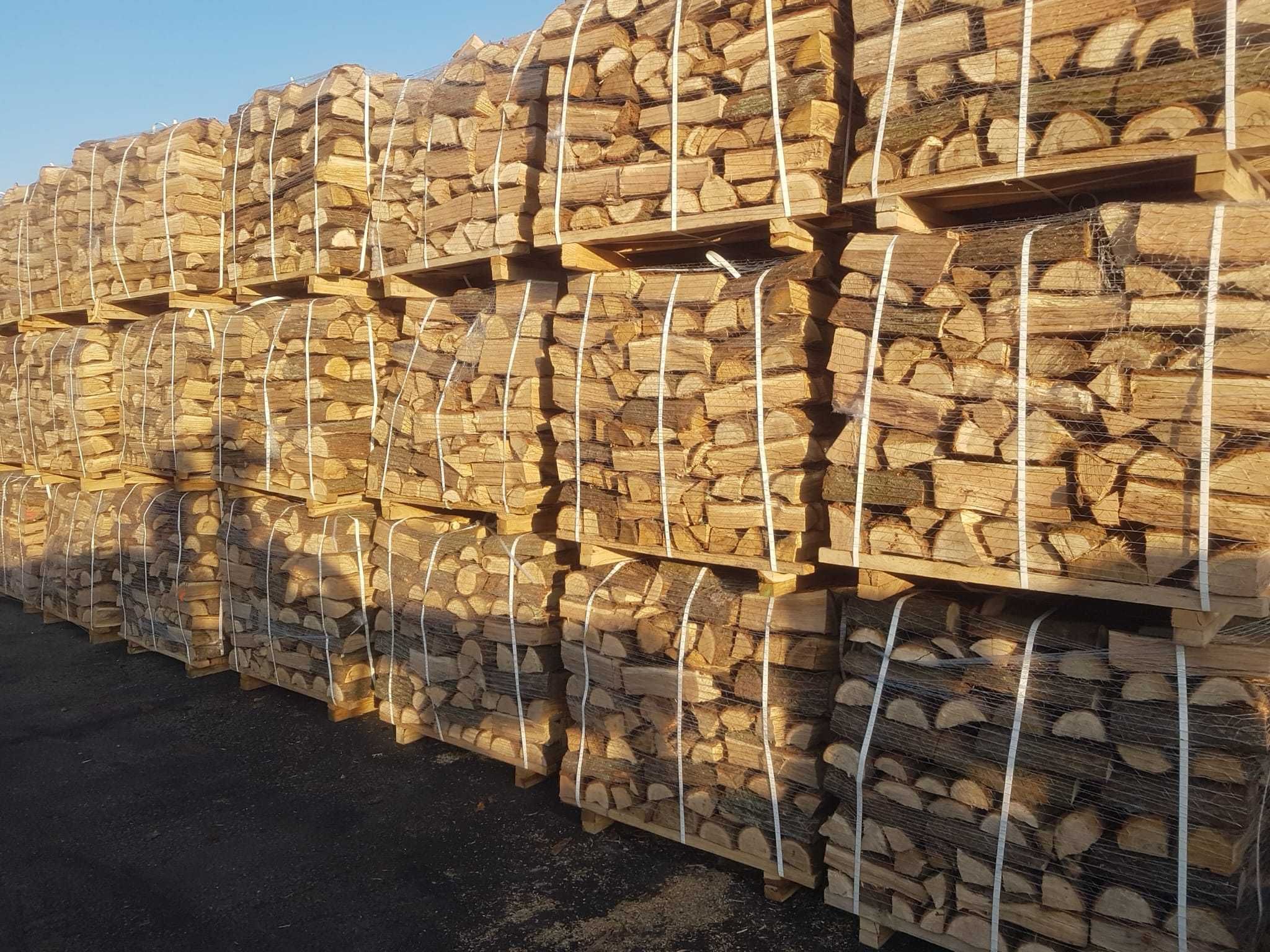 drewno kominkowe dąb sezonowany 30 miesięcy z dostawą na palecie