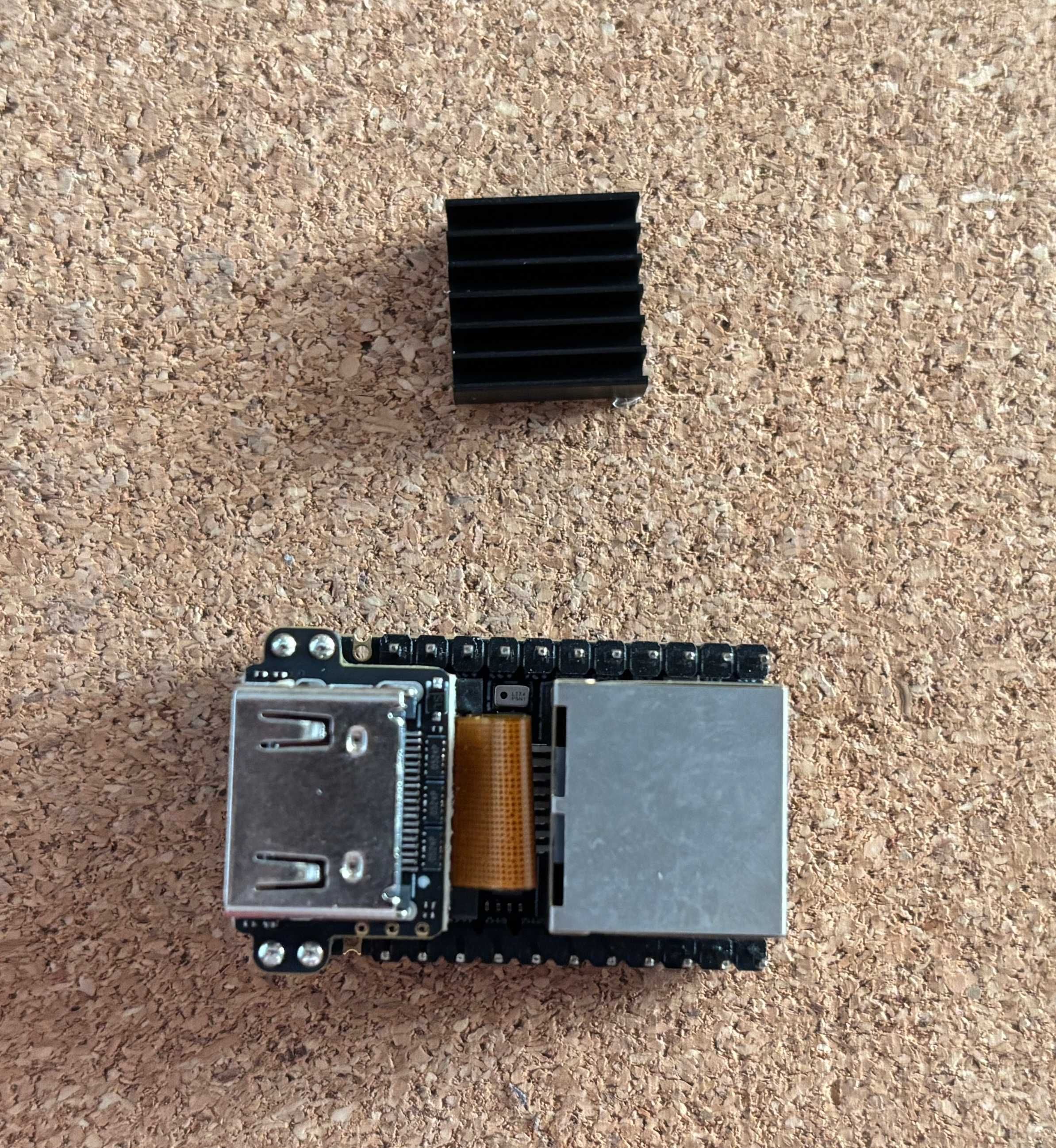 NanoKVM Lite - mini KVM