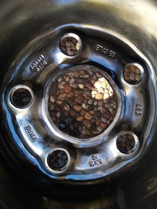 Jantes 15"  Ferro SKODA; VW Polo; SEAT  ( furação 5x100TE  43)