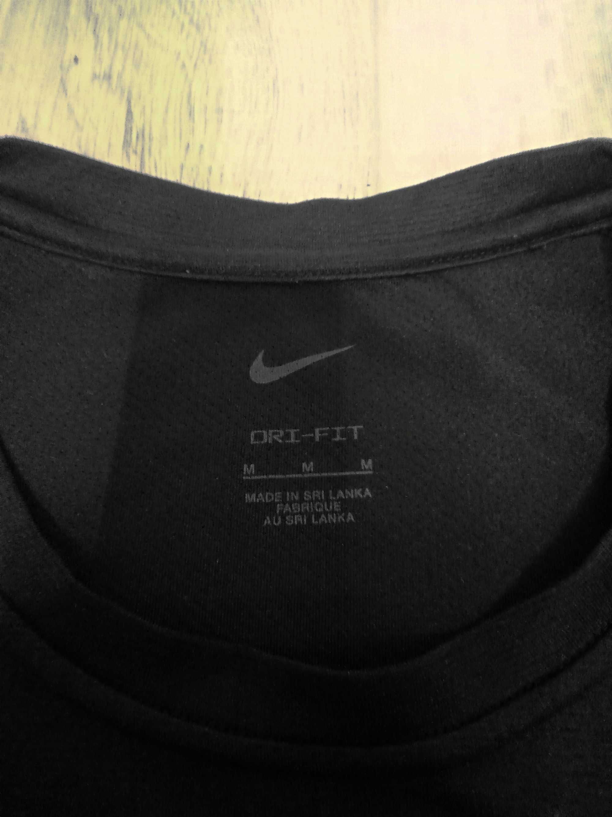 Nike DRI-FIT T-Shirt