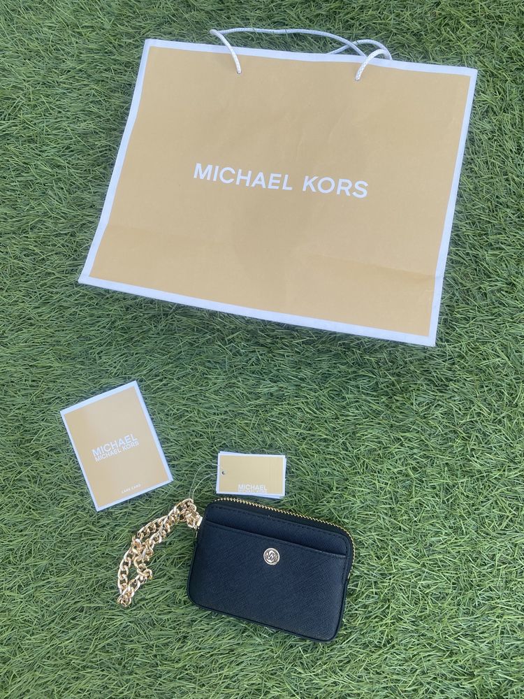 Porta moedas Michael Kors ( Novo com etiqueta )