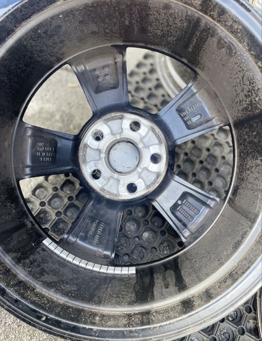 Диски 5/114.3 r17 оригінальні Toyota