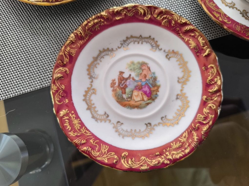 Serwis na 12 osób włoska porcelana