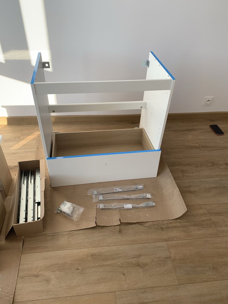 Szafka pod umywalkę