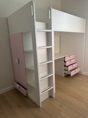 Łóżko piętrowe IKEA SMÅSTAD z biurkiem, szfką i regałem - komplet