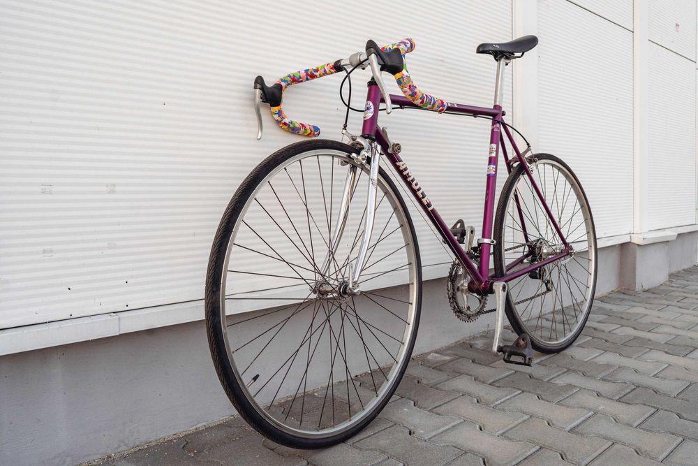 Rower szosowy Amulet Tour - koła 28" 2x6