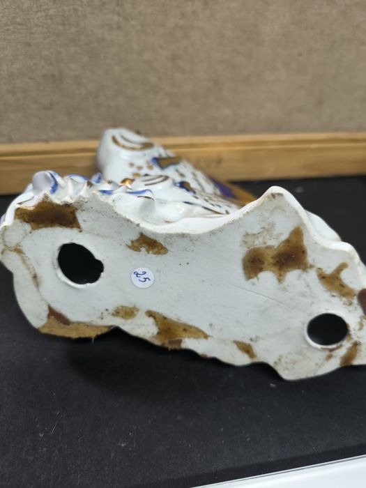 Escultura Peixes Porcelana Azul Ouro
Majestosa e vibrante figura decor