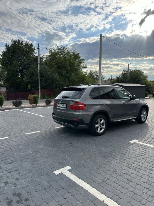 Автомобіль BMW X5 2008