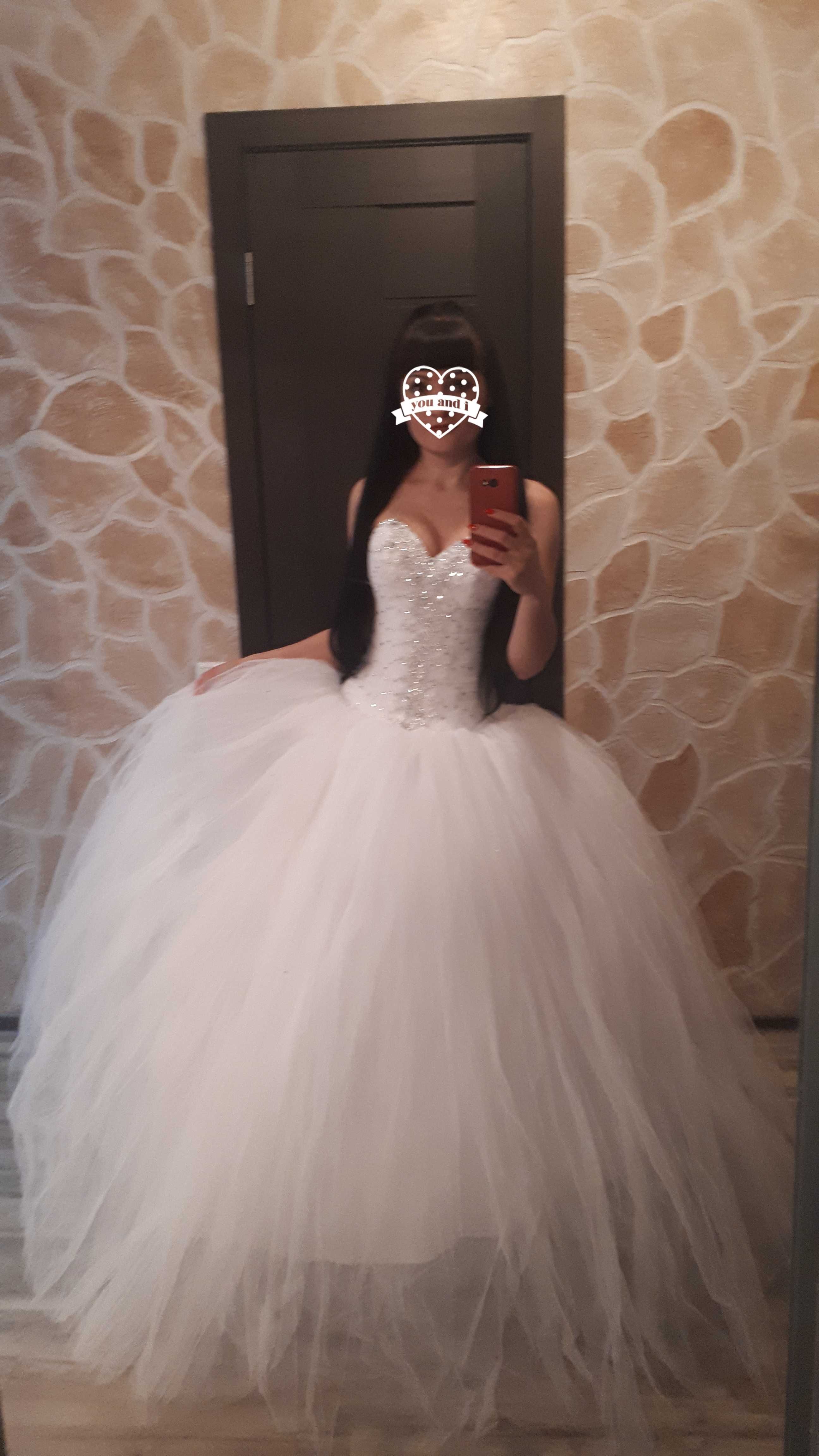 Весільна сукня + накидка
