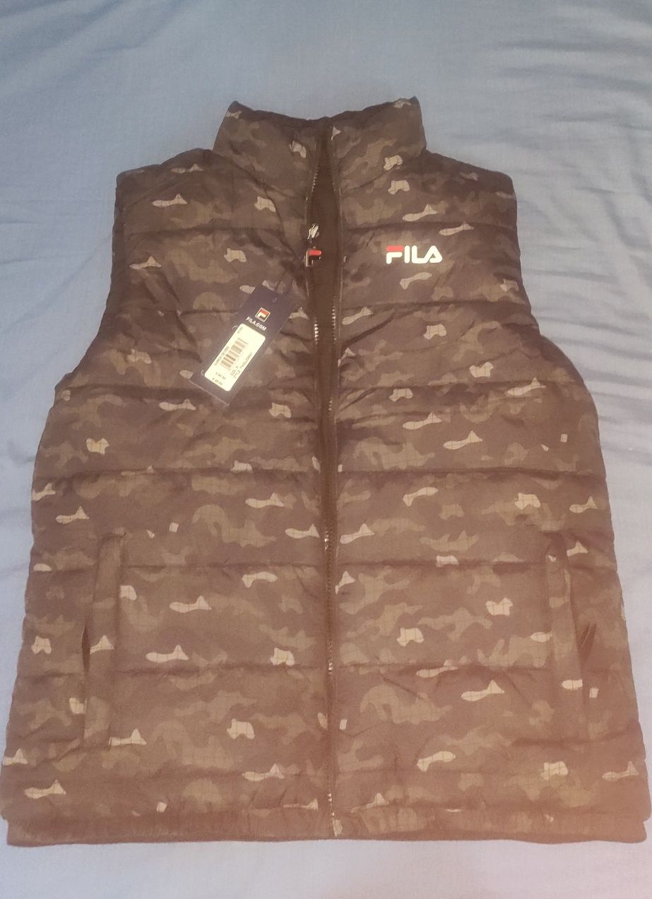 Fila Colete reversível (tamanho S)