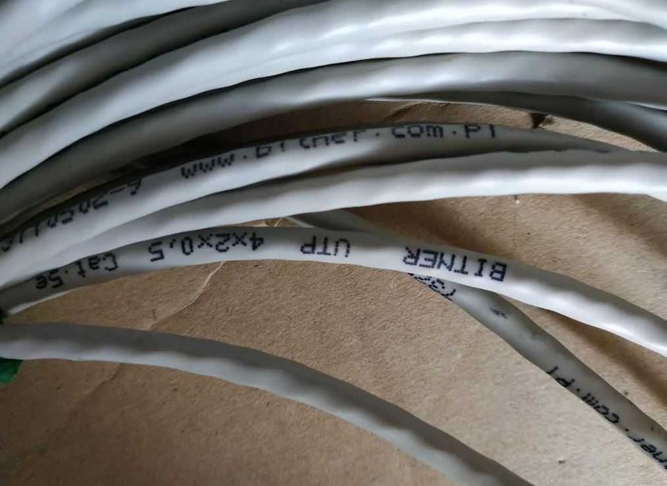 Kabel sieciowy 5e Bitner 4x2x0,5 UTP (17 metrów)
