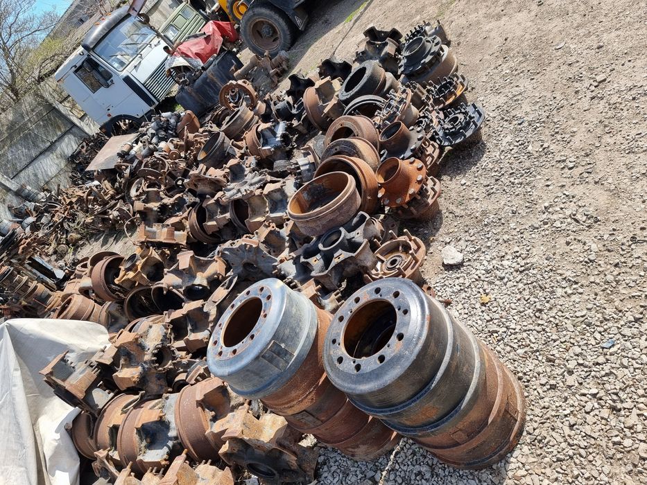 Камаз, 5320, 65115, 4310, маз 5516, 5551, ступица, барабан, кронштейн