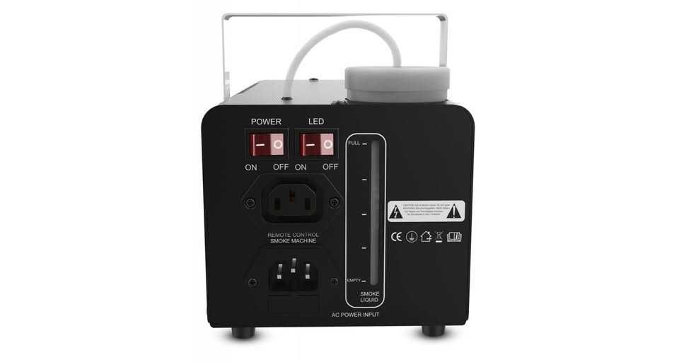 Maquina de fumo 700W c/Leds, nova