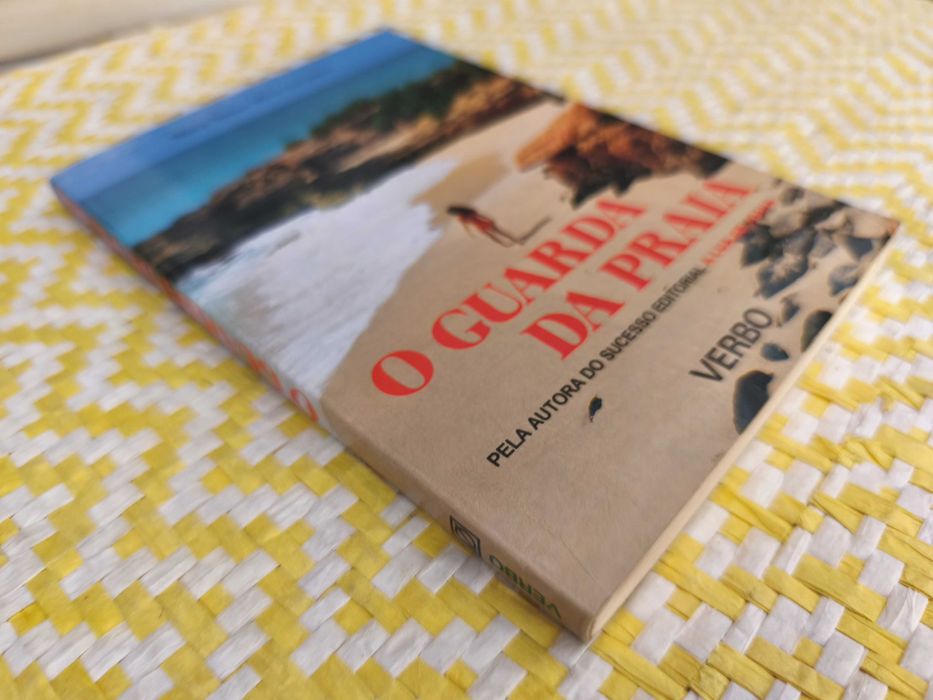 O GUARDA DA PRAIA – 
Maria Teresa Maia Gonzalez