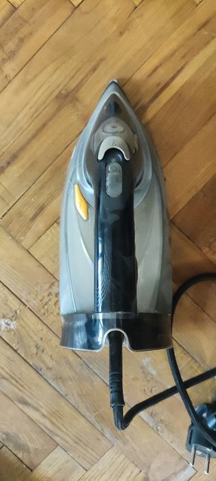 Праска Philips 4919