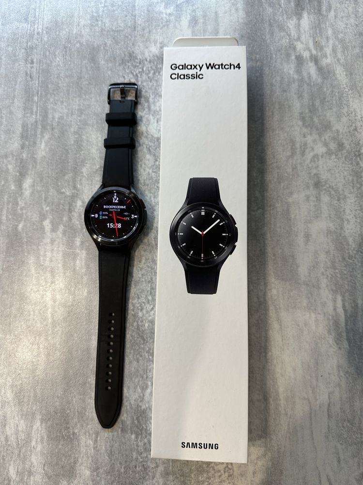 Смарт-годинник Samsung Galaxy Watch 4 Classic 46mm