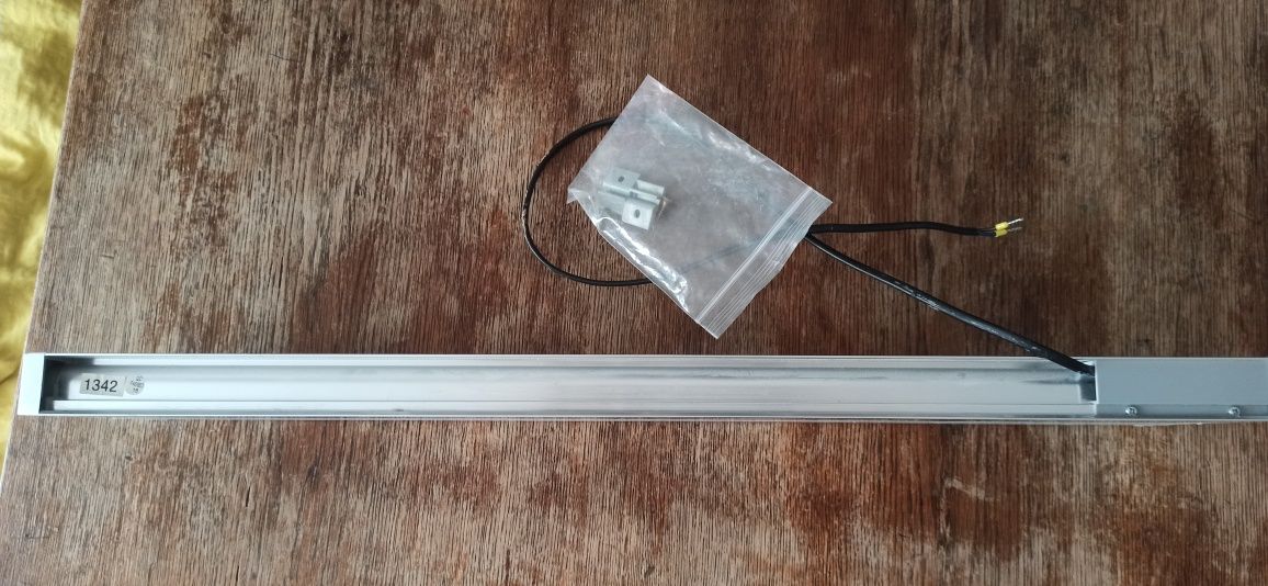 Oświetlenie do szafki łazienkowej Ikea