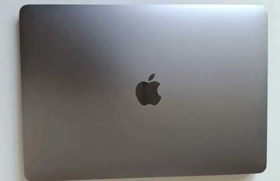 APPLE 13.3 Laptop Macbook Air 1.1GHz Intel Core 3 8 Gb 256 Gb SSD nowy