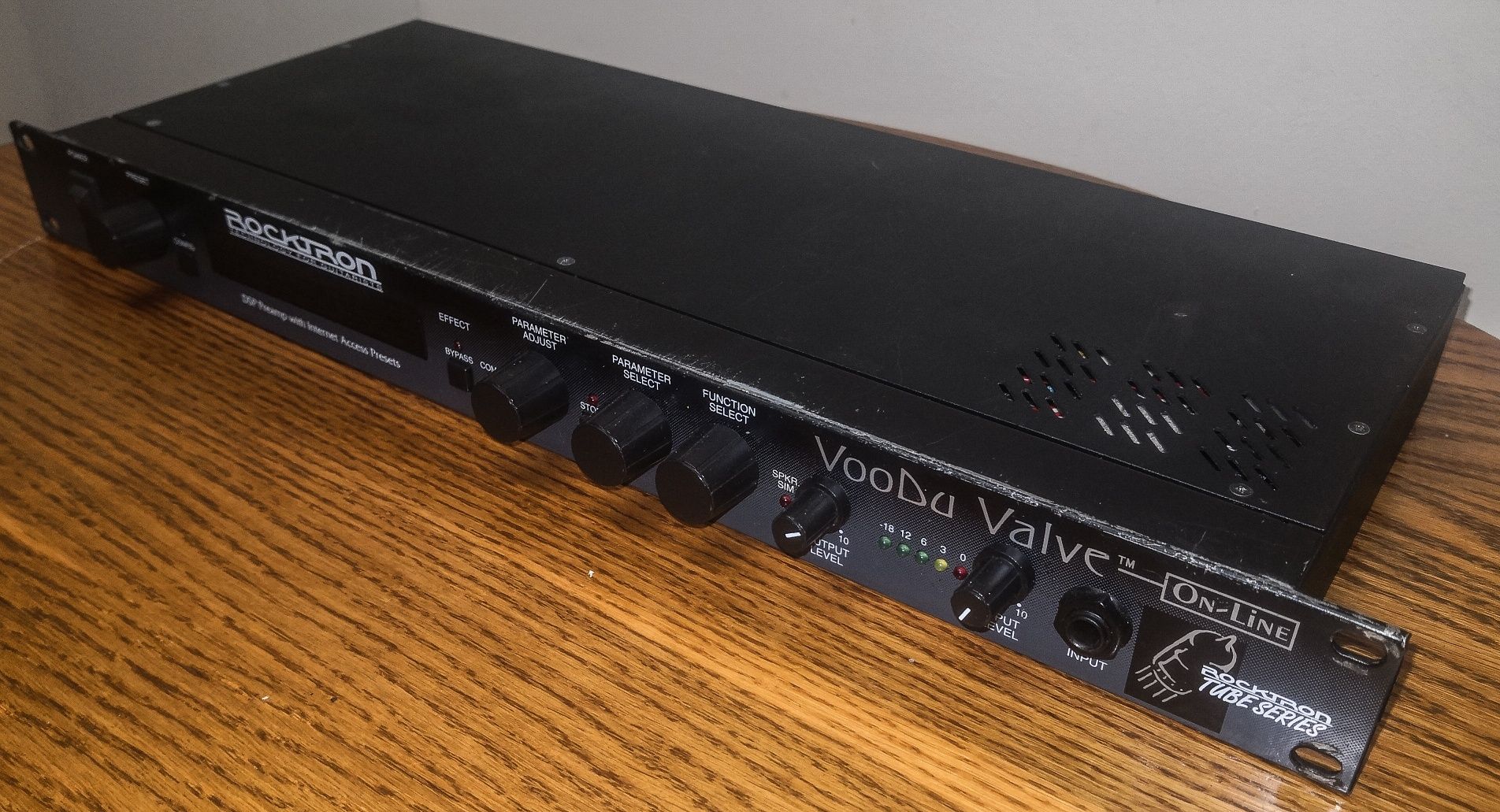 Rocktron VooDu Valve preamp multiefekt