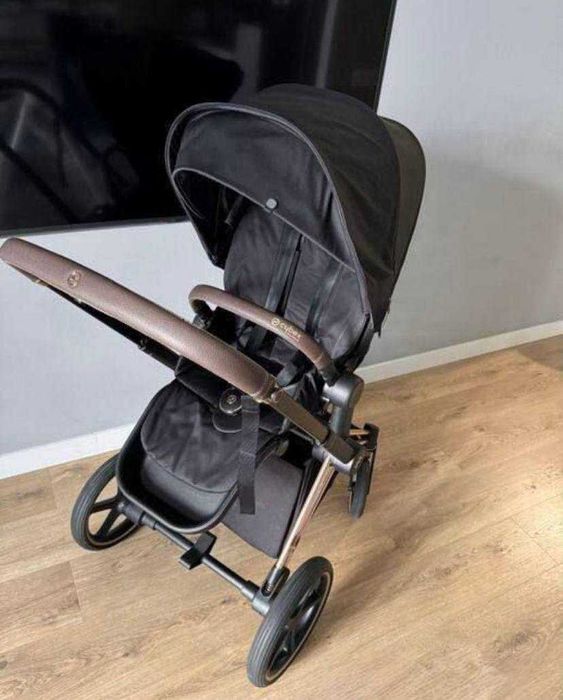 Wózek prawie nowy, dziecko wyrosło