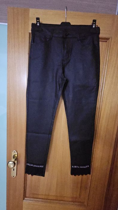 Calças  de ganga com elastano