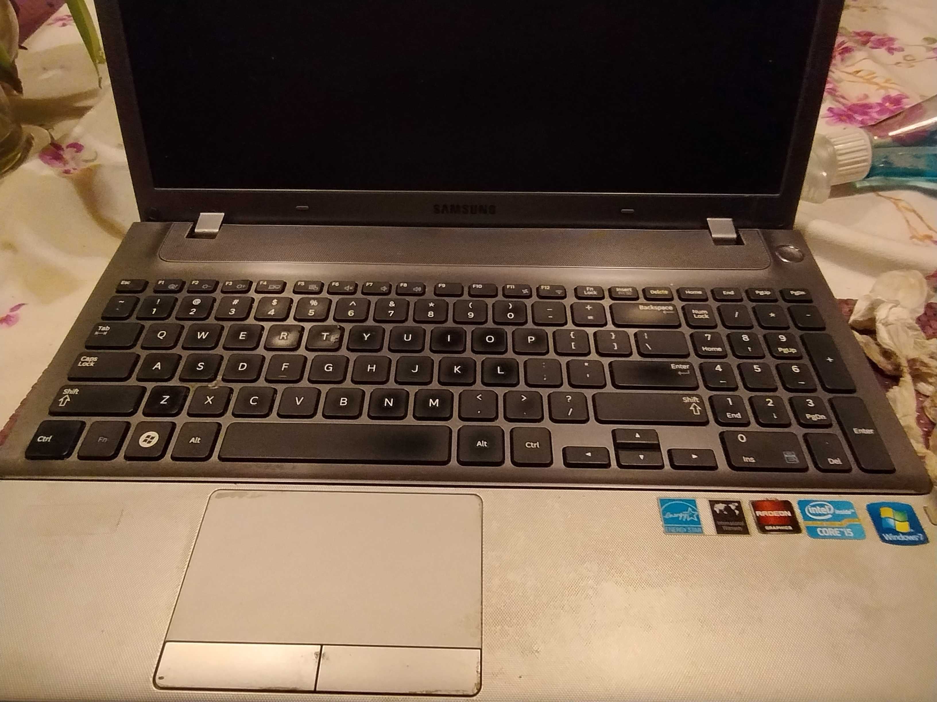 Laptop Samsung I5 typ350USC-906PL I5