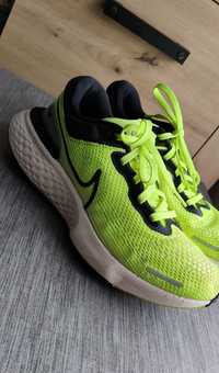 Nike Zoomx Invicible run
