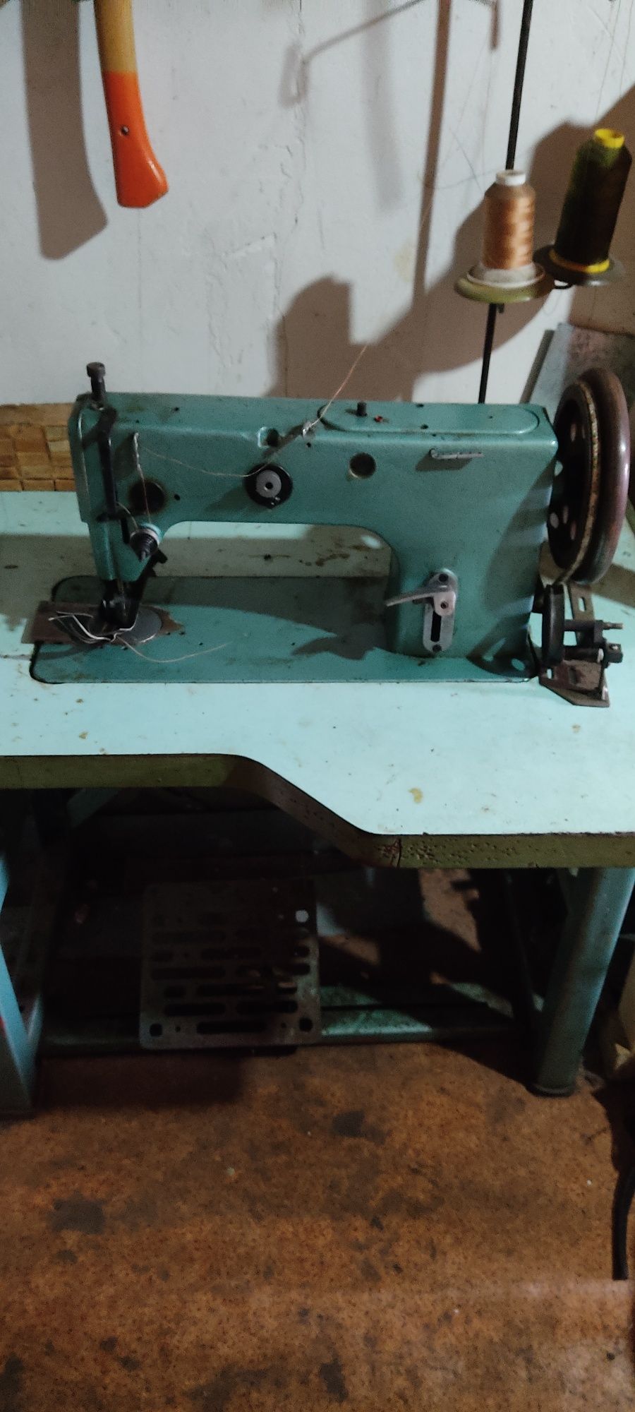 Промышленная швейная машина 1022 для тяжёлых материалов