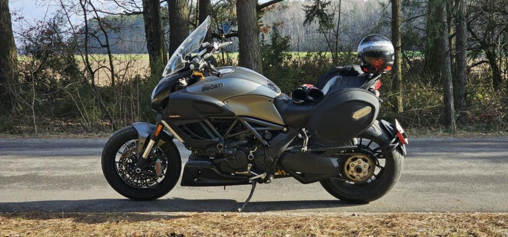 Ducati Diavel  17tys km   2014